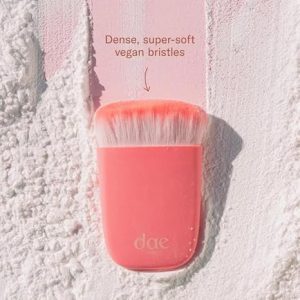 dae Hair Fairy Duster Dry Shampoo Kabuki Blending Brush